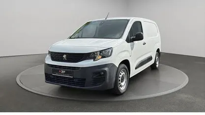 Gebraucht Peugeot Partner Premium 131 PS (96 kW) 2020 Van / Kleinbus