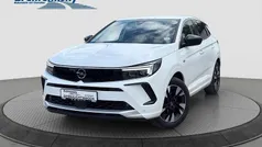 Lack weiss banquisedeckende lackierung (weiß) Gebraucht 2023 Opel Grandland X Elegance SUV | 20.480 € (Fairer Preis)