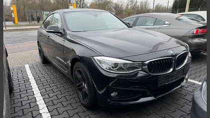 Gebraucht BMW 320 Gran Turismo Sport Line 184 PS (135 kW) 2015 Limousine