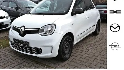 Weiß Gebraucht 2022 Renault Twingo Urban Night Kleinwagen | 13.790 € (Fairer Preis)