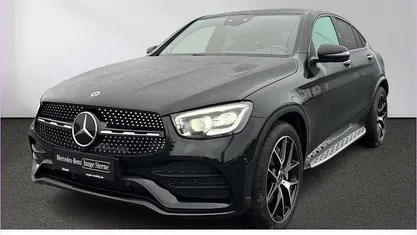 Lack obsidianschwarz Gebraucht 2023 Mercedes GLC400d AMG Coupé | 58.360 € (Fairer Preis)