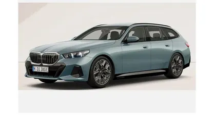 Neu BMW i5 250 kW (340 PS) 2026 Grün Kombi