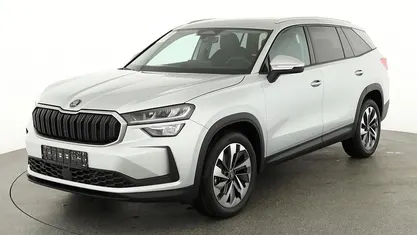 Brilliant silber metallic Neu 2025 Skoda Kodiaq Selection SUV | 47.495 € (Superpreis)