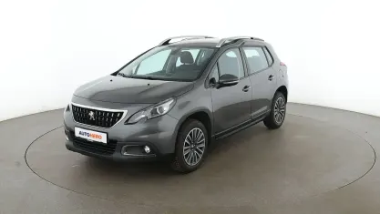 Gebraucht Peugeot 2008 Active 82 PS (60 kW) 2019 Grau SUV