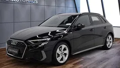 Mythosschwarz metallic Gebraucht 2024 Audi A3 S-Line Limousine | 30.360 € (Fairer Preis)