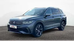 Grau Gebraucht 2024 VW Tiguan Allspace R-line SUV | 46.645 € (Fairer Preis)
