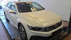 Weiss Gebraucht 2020 VW Passat GTE Kombi | 24.509 € (Fairer Preis)