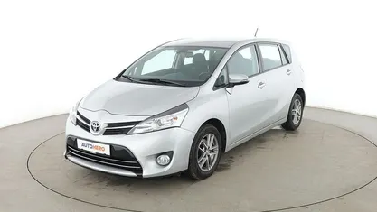 Gebraucht Toyota Verso Comfort 112 PS (82 kW) 2015 Van / Kleinbus