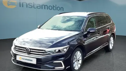 Gebraucht VW Passat 218 PS (160 kW) 2022 Schwarz Kombi