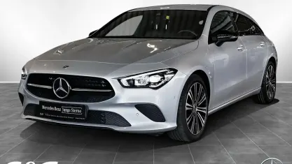 Gebraucht Mercedes CLA200 Shooting Brake Progressive 150 PS (110 kW) 2023 Iridiumsilber metallic Kombi
