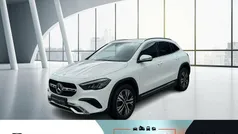 Unilack polarweiß Gebraucht 2023 Mercedes GLA250 Progressive SUV | 37.366 € (Superpreis)
