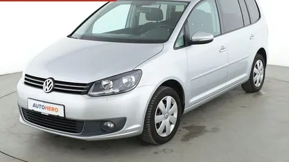 Gebraucht VW Touran Comfortline 140 PS (102 kW) 2015 Van / Kleinbus