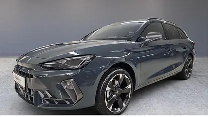 Gebraucht Cupra Leon 150 PS (110 kW) 2025 Blau Kombi