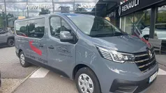Grau Gebraucht 2024 Renault Trafic Van | 42.700 € (Fairer Preis)