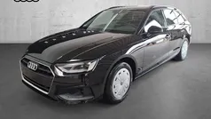 Mythosschwarz (metallic) Gebraucht 2024 Audi A4 Basis Kombi | 34.583 € (Fairer Preis)