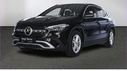 Gebraucht Mercedes GLA200 Advanced 163 PS (119 kW) 2024 Schwarz SUV