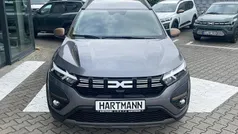 Gebraucht 2025 Dacia Jogger Extreme Van / Kleinbus | 22.980 € (Fairer Preis)