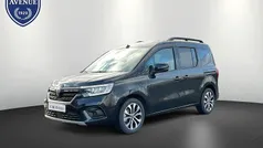 Schwarz Gebraucht 2025 Renault Kangoo Techno Van / Kleinbus | 33.980 € (Fairer Preis)