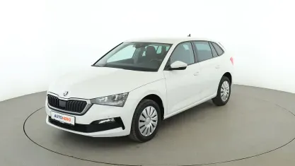 Gebraucht Skoda Scala Ambition 2020 Weiß Kleinwagen