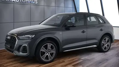 Second-hand Audi Q5 S-Line 299 CP (219 kW) 2023 Gri SUV