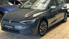 Gebraucht 2020 VW Golf VIII Life Limousine | 18.490 € (Fairer Preis)
