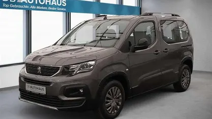 Gebraucht Peugeot Rifter Allure 110 PS (80 kW) 2023 Van / Kleinbus