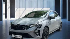Grau Gebraucht 2023 Renault Clio V Esprit Alpine Limousine | 17.990 € (Fairer Preis)