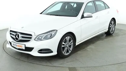 Gebraucht Mercedes E220 Avantgarde 170 PS (125 kW) 2015 Limousine