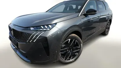 Neu Peugeot 5008 GT 145 PS (106 kW) 2026 Titan grau metallic SUV