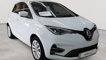 Używany Renault Zoe Experience 80 kW (109 KM) 2022 Biały Hatchback