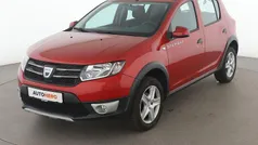 Rot Gebraucht 2015 Dacia Sandero Prestige Kleinwagen | 7.750 € (Fairer Preis)