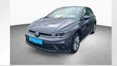 Rauchgrau metallic Gebraucht 2024 VW Polo R-line Limousine | 22.440 € (Guter Preis)