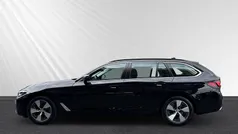 Schwarz Gebraucht 2022 BMW 520 Sport Line Kombi | 29.898 € (Superpreis)