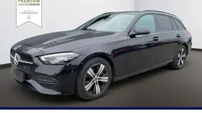 Gebraucht Mercedes C220 Avantgarde 220 PS (161 kW) 2022 Schwarz Limousine