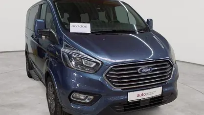 Gebraucht Ford Tourneo Titanium X 185 PS (136 kW) 2020 Chromablau metallic Van / Kleinbus
