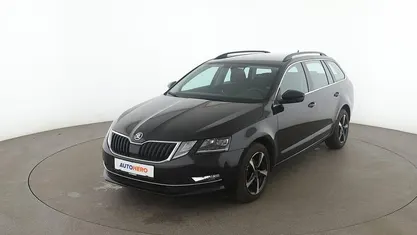 Schwarz Gebraucht 2019 Skoda Octavia Style Kombi | 16.690 € (Fairer Preis)