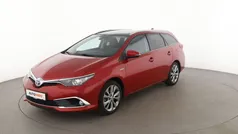 Rot Gebraucht 2016 Toyota Auris Touring Sports Executive Kombi | 14.890 € (Fairer Preis)