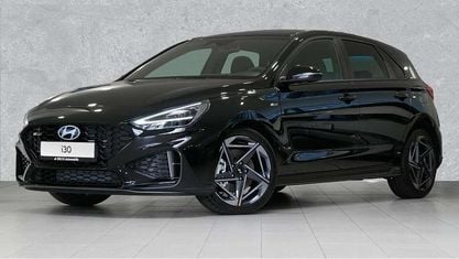 Nowe Hyundai i30 N Line 140 KM (102 kW) 2025 Czarny Sedan/Limuzyna
