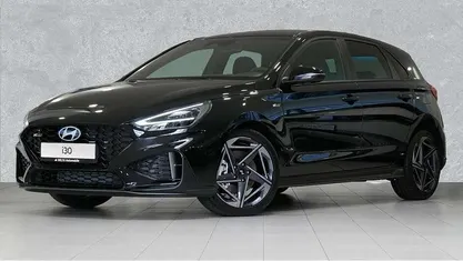 Nowe Hyundai i30 N Line 140 KM (102 kW) 2025 Czarny Sedan/Limuzyna