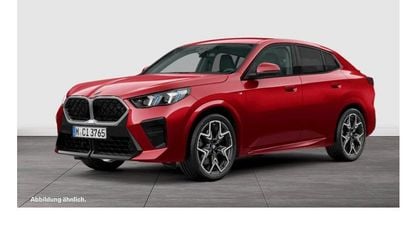 Gebraucht BMW X2 M Sport 156 PS (114 kW) 2025 Fire red metallic SUV