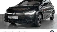 Schwarz (deep black perleffekt) Neu 2024 VW Polo R-line Limousine | 24.480 € (Fairer Preis)