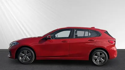 Gebraucht BMW 118 Advantage 150 PS (110 kW) 2022 Melbournerot metallic Kleinwagen