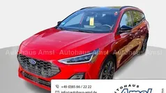 Rot Gebraucht 2024 Ford Focus ST-Line X Limousine | 26.490 € (Guter Preis)