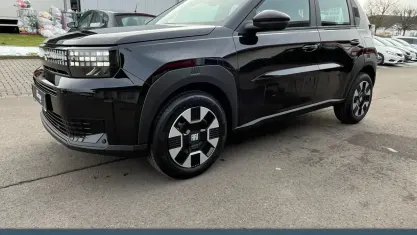 Nouă Fiat Grande Panda Business 74 CP (54 kW) 2026 Negru Hatchback