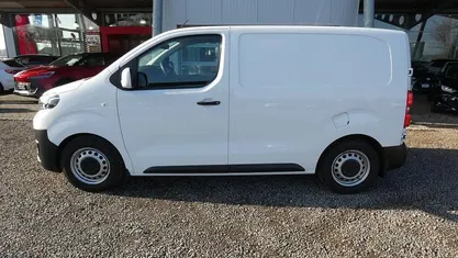 Gebraucht 2017 Toyota Proace Comfort Van / Kleinbus | 11.950 € (Fairer Preis)