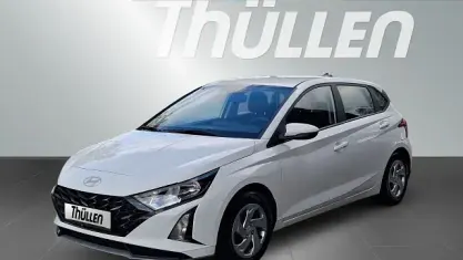 Gebraucht Hyundai i20 Select 101 PS (74 kW) 2025 Weiß Kleinwagen