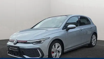 Gebraucht VW Golf VIII GTI 265 PS (194 kW) 2024 Silber Limousine