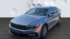Silber Gebraucht 2023 VW Passat Elegance Kombi | 34.428 € (Fairer Preis)