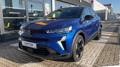 Neu Renault Captur Techno 2025 Ironblau metallic, black pearlschwarz metallic (blau) SUV
