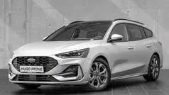 Moondust silver Gebraucht 2024 Ford Focus ST-Line Kombi | 28.300 € (Fairer Preis)
